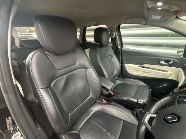 Used Renault Captur 2018 for sale - 76305779: Photo 27