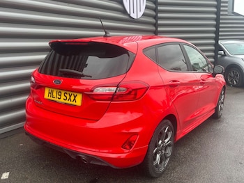 Used Ford Fiesta 2019 for sale - 75984061: Photo 4