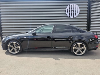 Used Audi A4 2018 for sale - 76277605: Photo 2