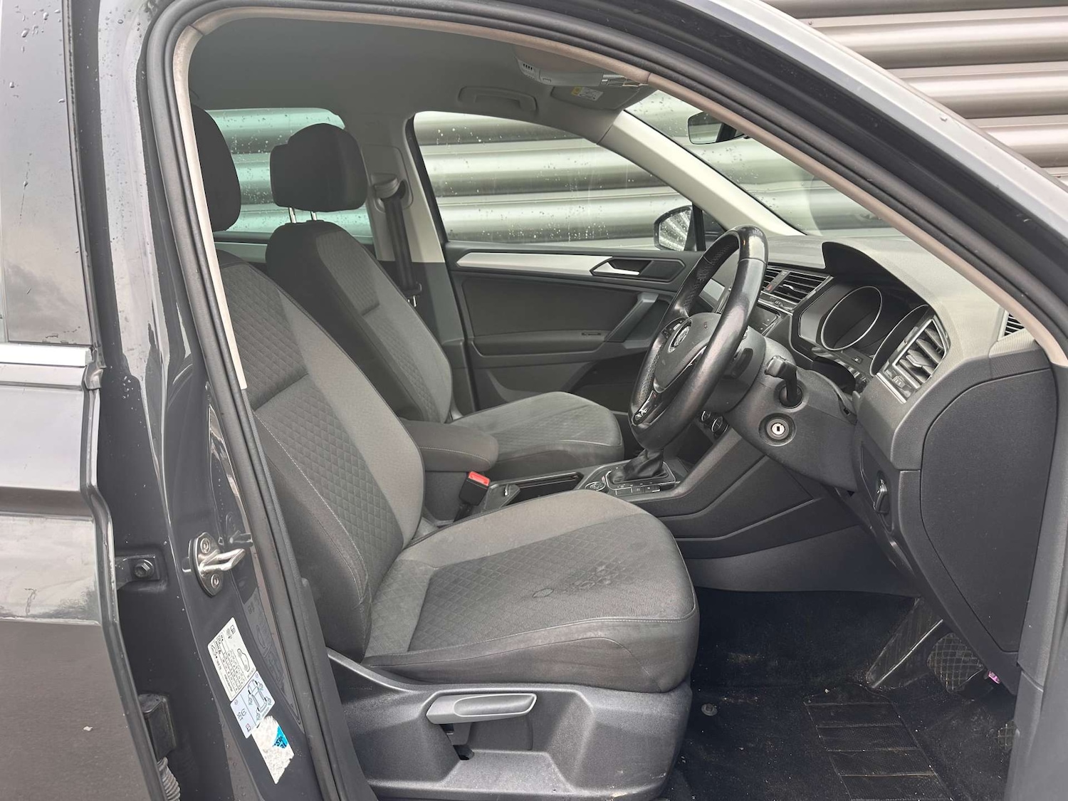 Used Volkswagen Tiguan 2019 for sale - 77148619: Photo 10