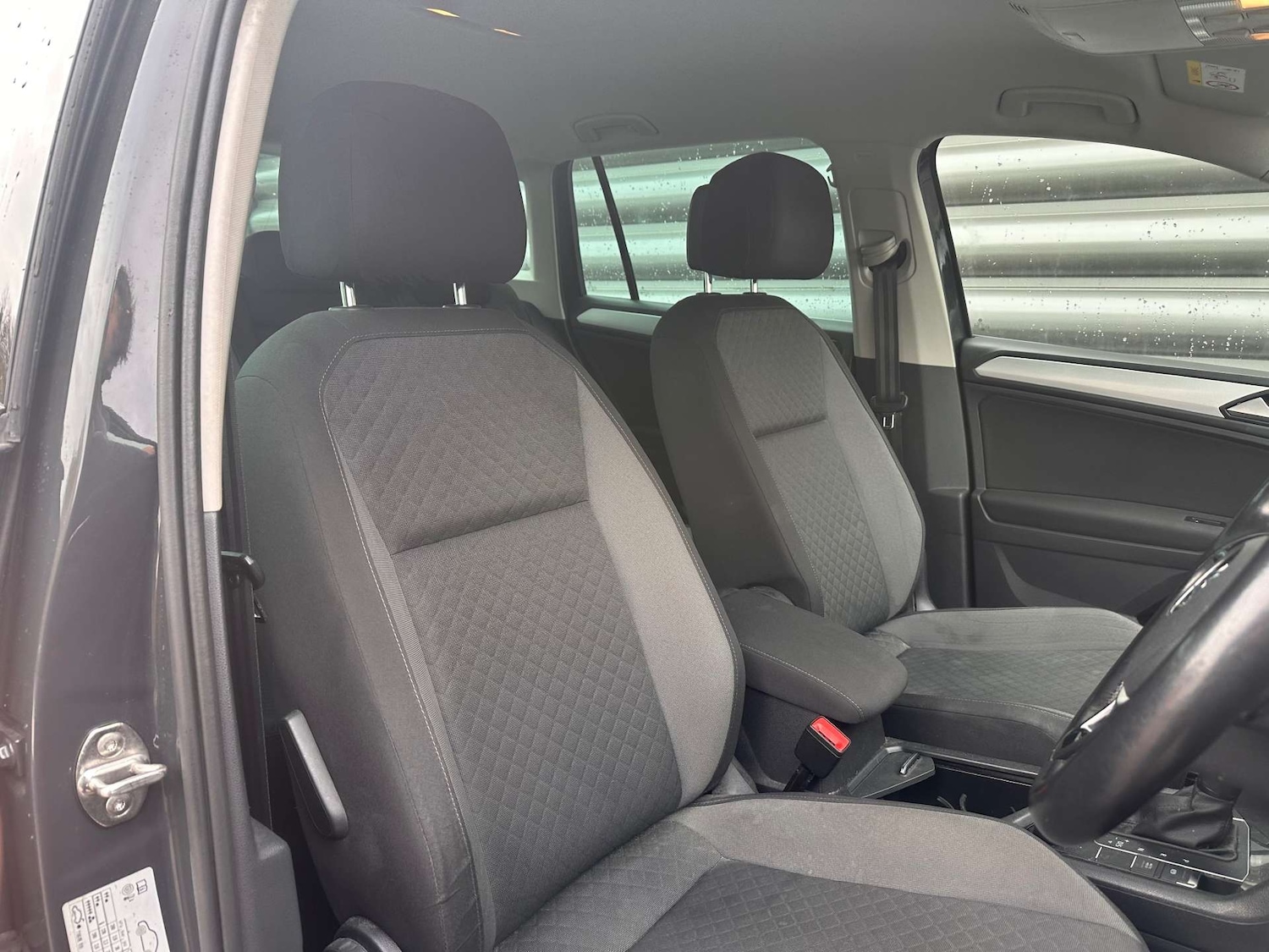 Used Volkswagen Tiguan 2019 for sale - 77148619: Photo 11