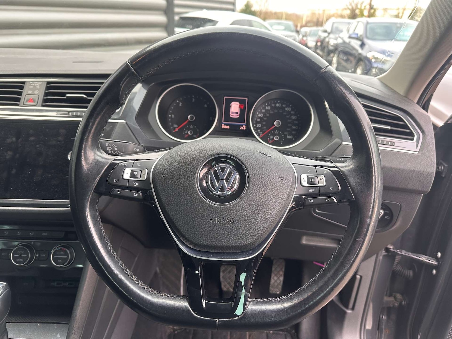 Used Volkswagen Tiguan 2019 for sale - 77148619: Photo 18
