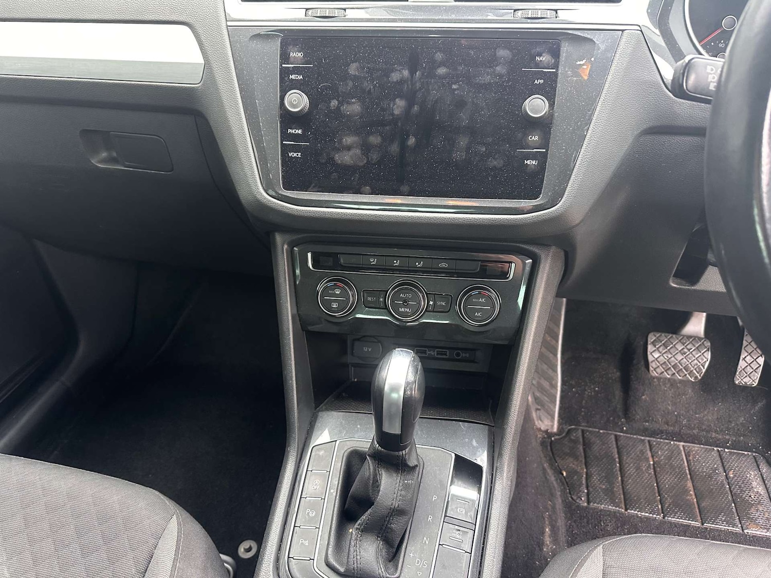 Used Volkswagen Tiguan 2019 for sale - 77148619: Photo 23