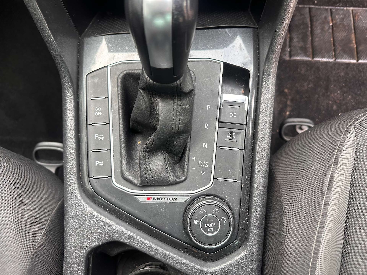 Used Volkswagen Tiguan 2019 for sale - 77148619: Photo 24