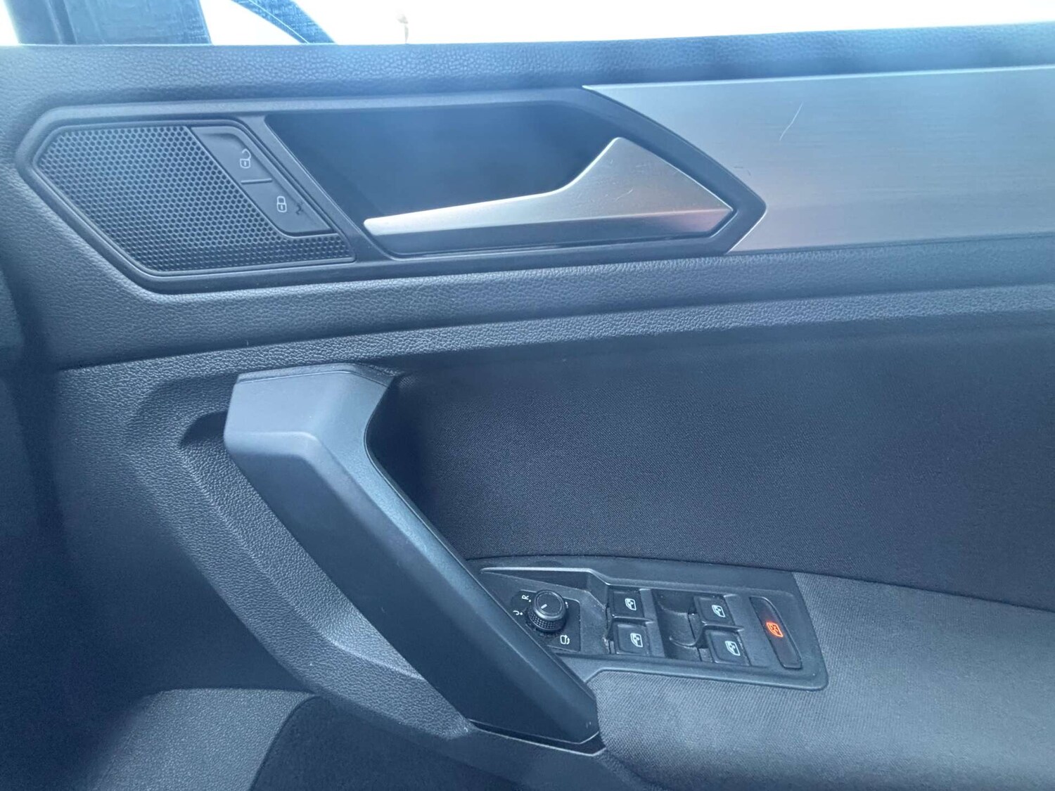 Used Volkswagen Tiguan 2019 for sale - 77148619: Photo 32