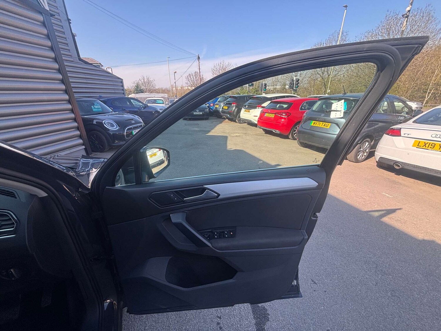 Used Volkswagen Tiguan 2019 for sale - 77148619: Photo 42