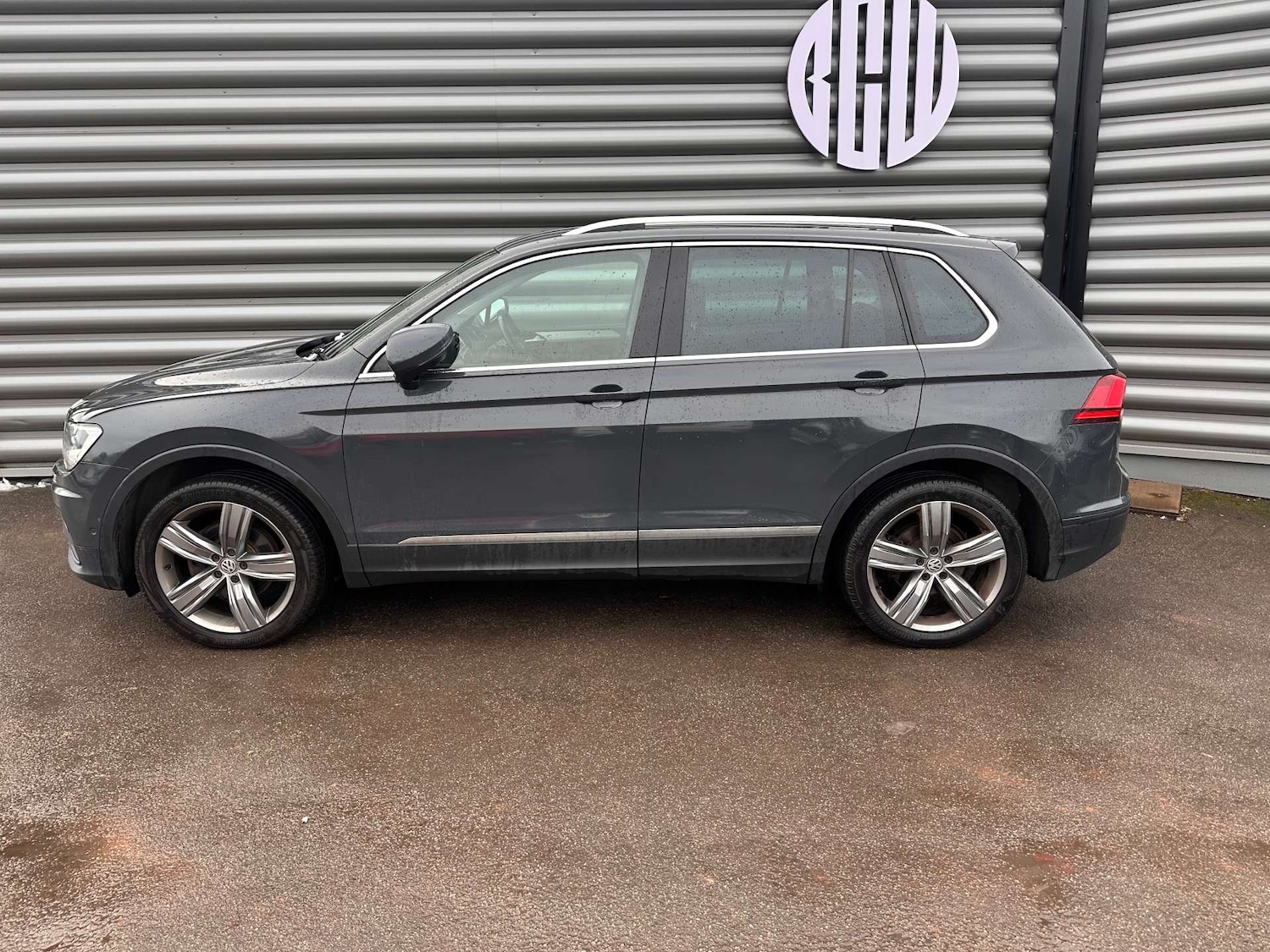 Used Volkswagen Tiguan 2019 for sale - 77148619: Photo 6