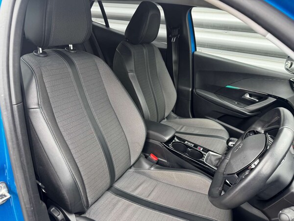 Used Peugeot 2008 2022 for sale - 74902453: Photo 37