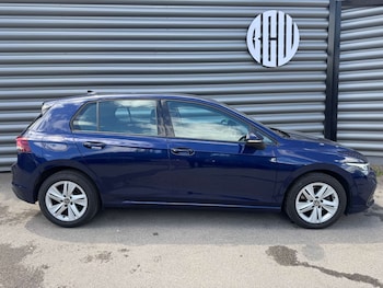 Used Volkswagen Golf 2023 for sale - 79334834: Photo