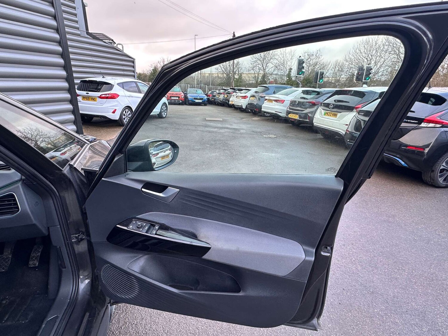 Used Volkswagen ID.3 2021 for sale - 77420229: Photo 15