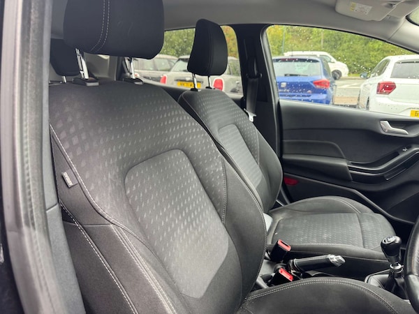 Used Ford Fiesta 2019 for sale - 76132423: Photo 19