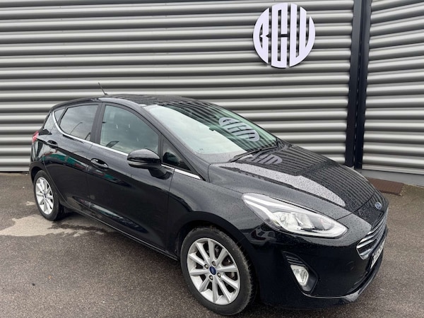 Used Ford Fiesta 2019 for sale - 76132423: Photo 1
