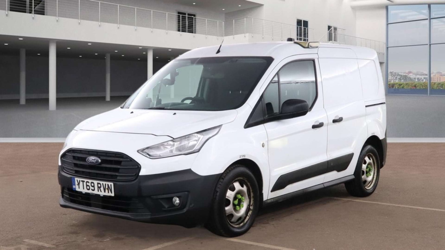 Used Ford Transit Connect 2019 for sale - 77065382: Photo 2