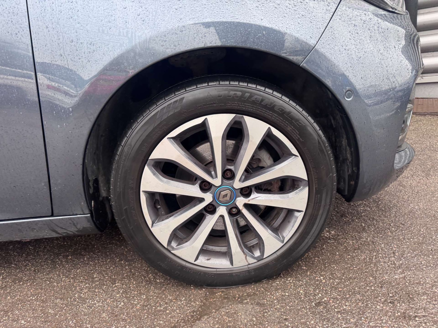 Used Renault Zoe 2020 for sale - 77469819: Photo 24