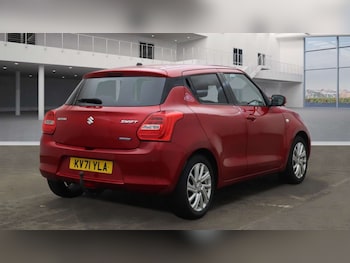 Used Suzuki Swift 2021 for sale - 77303951: Photo