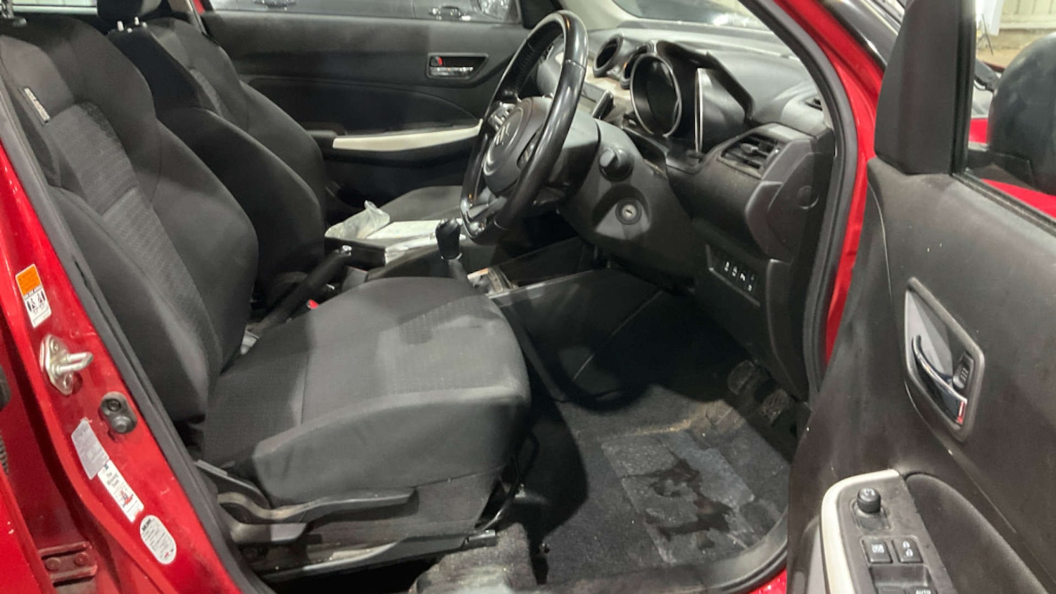 Used Suzuki Swift 2021 for sale - 77303951: Photo 9