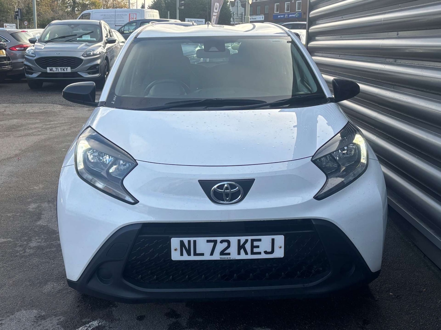 Used Toyota Aygo X 2022 for sale - 76625839: Photo 2