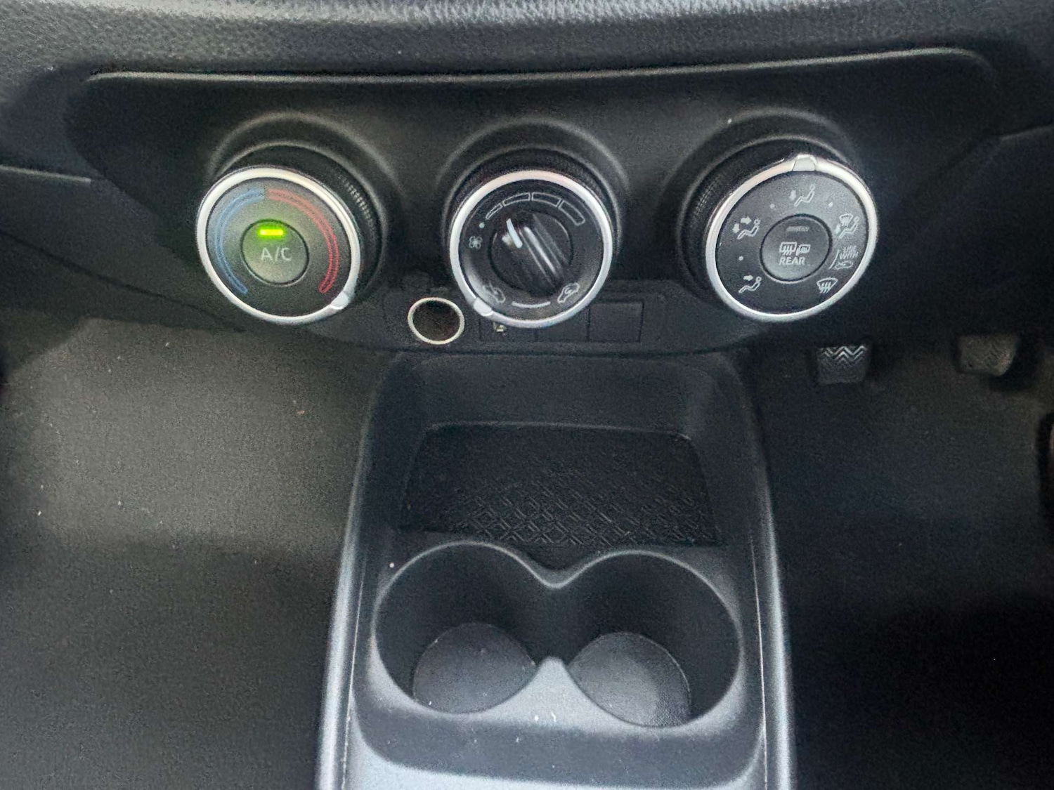 Used Toyota Aygo X 2022 for sale - 76625839: Photo 29