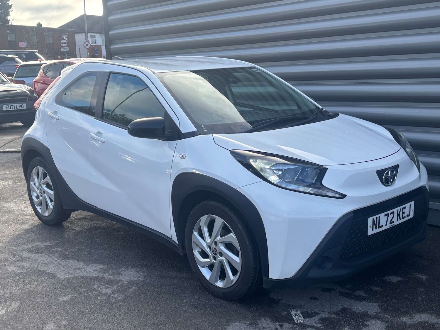 Used Toyota Aygo X 2022 for sale - 76625839: Photo 3