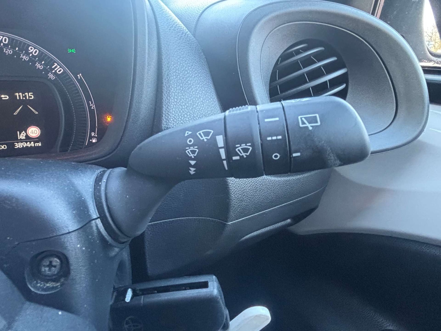 Used Toyota Aygo X 2022 for sale - 76625839: Photo 34