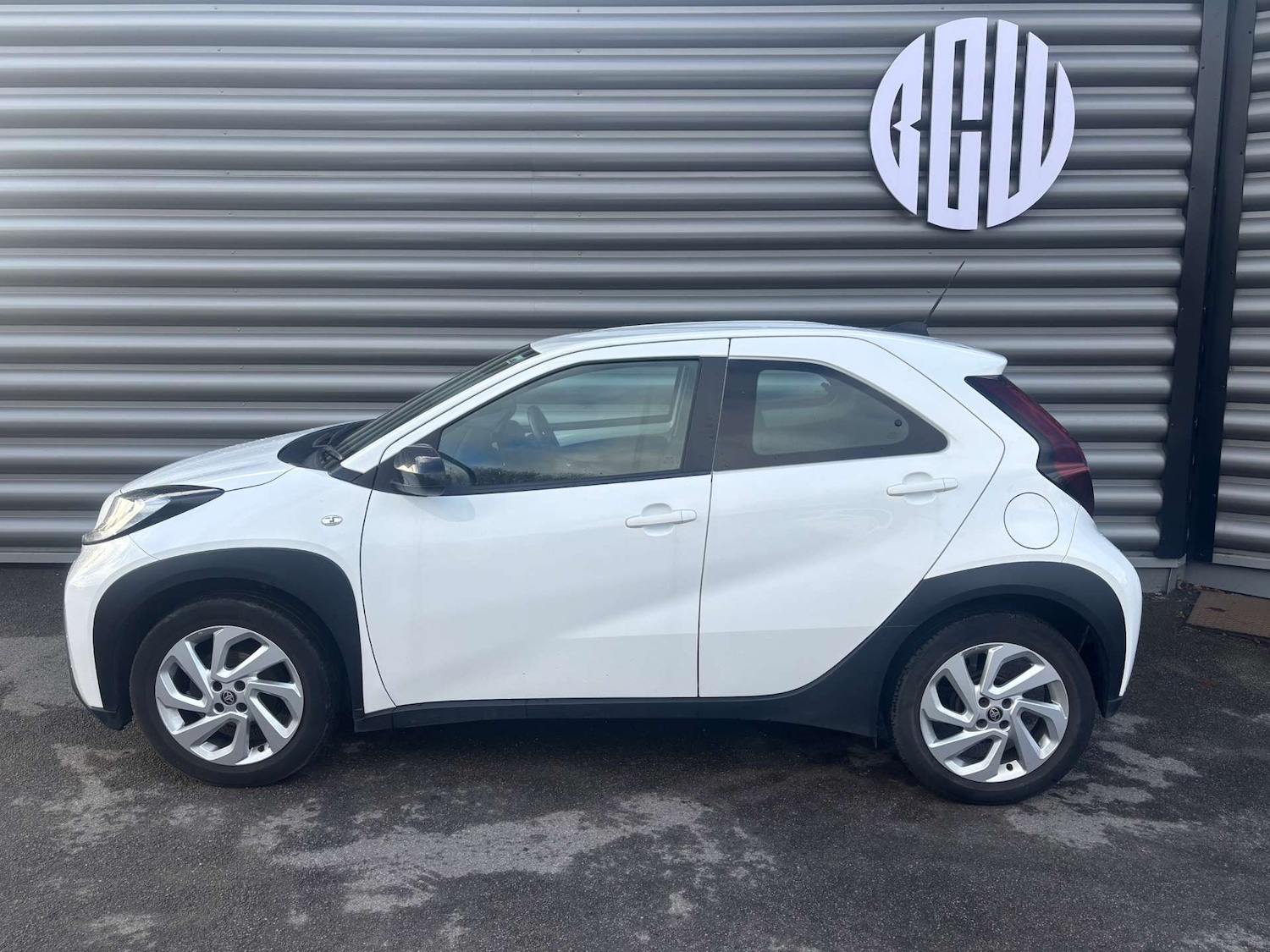 Used Toyota Aygo X 2022 for sale - 76625839: Photo 5