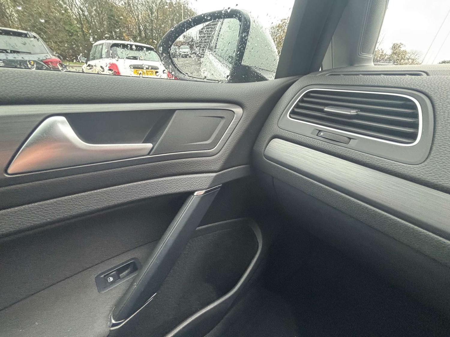 Used Volkswagen Golf 2020 for sale - 76556008: Photo 15