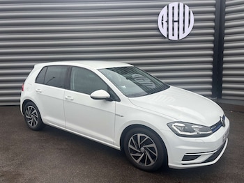 Used Volkswagen Golf 2020 for sale - 76556008: Photo