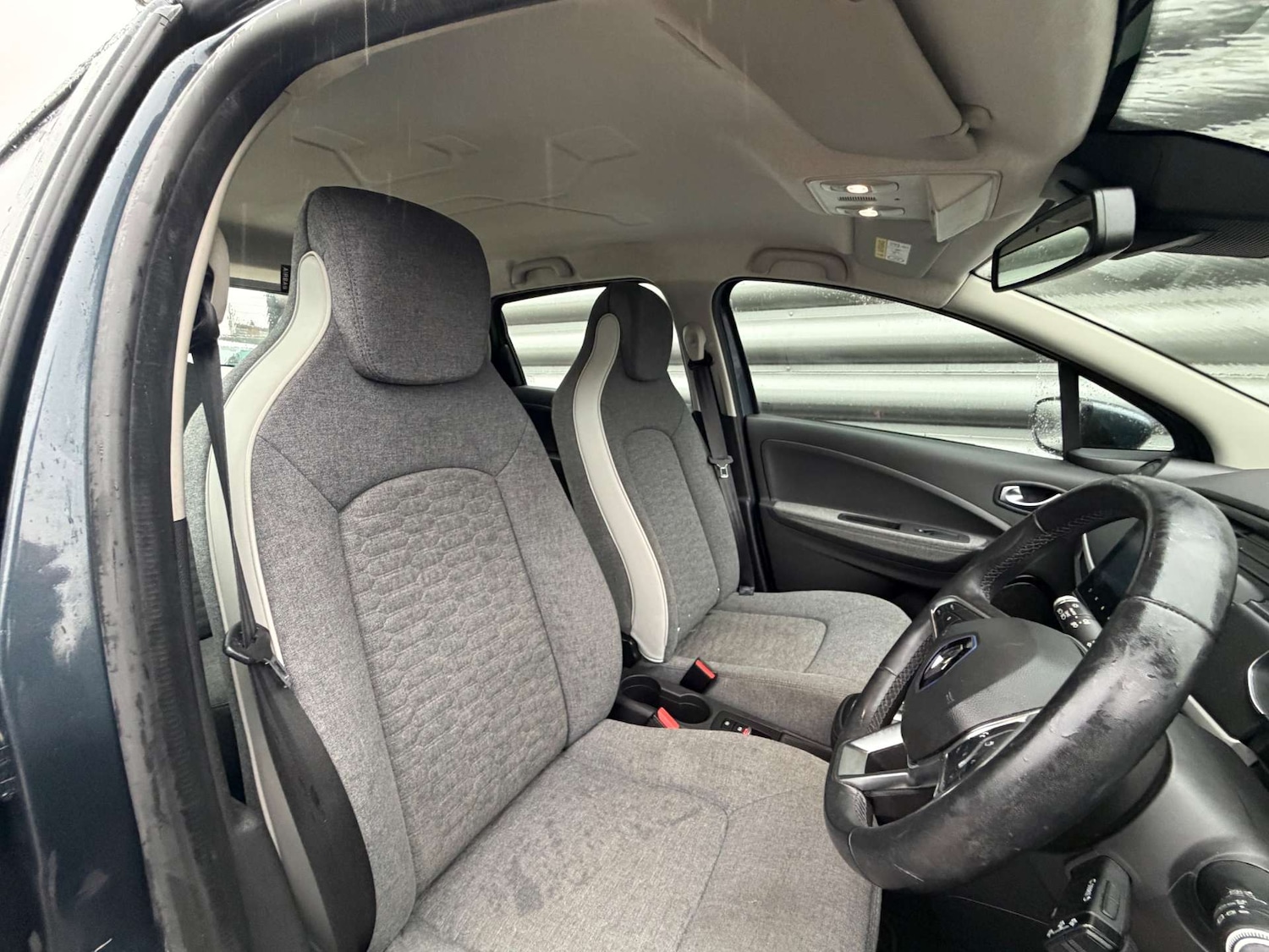 Used Renault Zoe 2020 for sale - 77220989: Photo 50