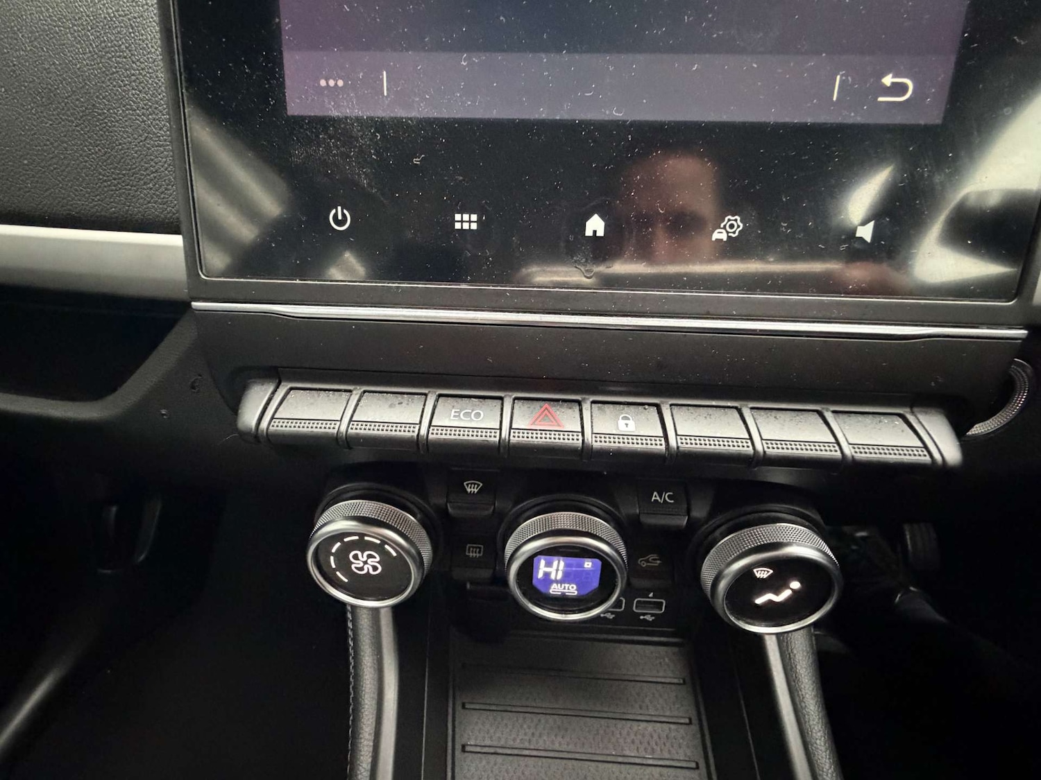 Used Renault Zoe 2020 for sale - 77220989: Photo 65