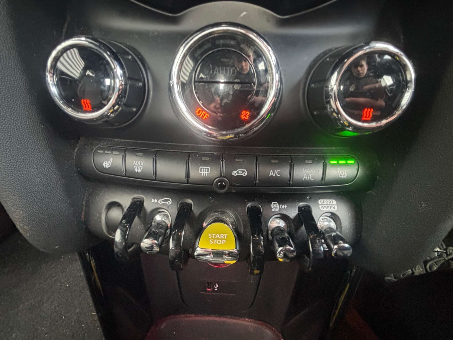 Used MINI Hatch 2020 for sale - 78111344: Photo 24