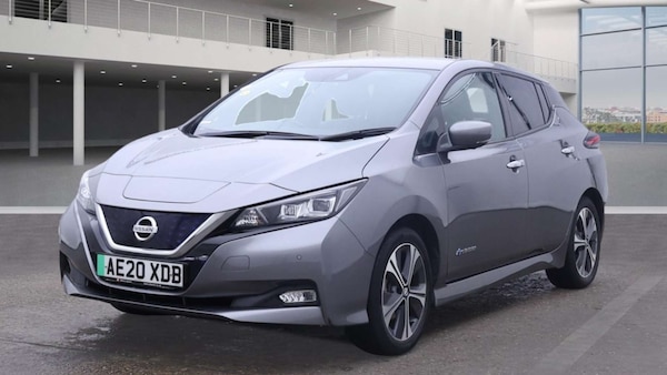 Used Nissan Leaf 2020 for sale - 76258035: Photo 2