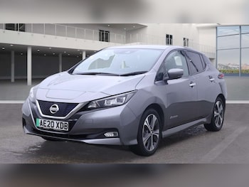 Used Nissan Leaf 2020 for sale - 76258035: Photo 2