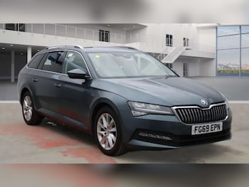 Used Skoda Superb 2019 for sale - 77261408: Photo