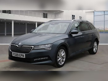 Used Skoda Superb 2019 for sale - 77261408: Photo