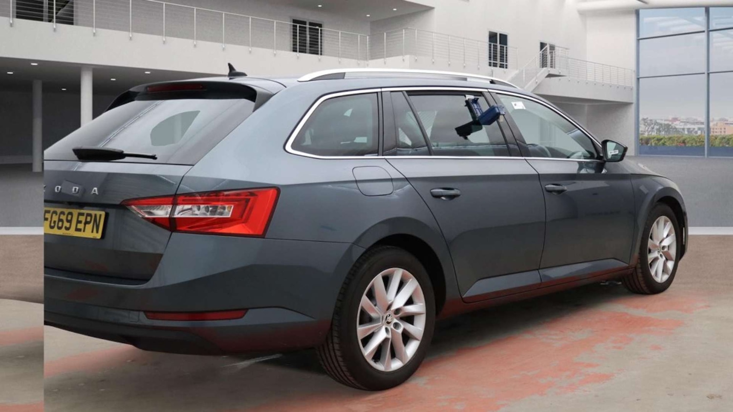 Used Skoda Superb 2019 for sale - 77261408: Photo 4