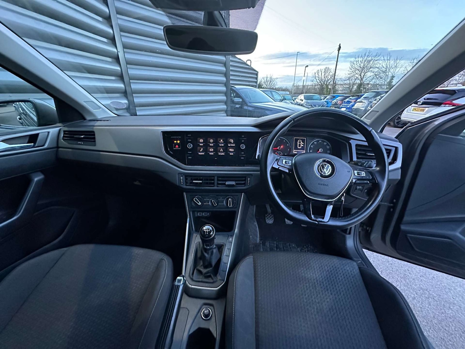 Used Volkswagen Polo 2019 for sale - 77802011: Photo 12