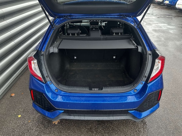 Used Honda Civic 2019 for sale - 75693568: Photo 11