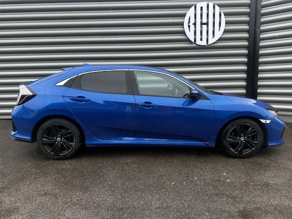 Used Honda Civic 2019 for sale - 75693568: Photo 2