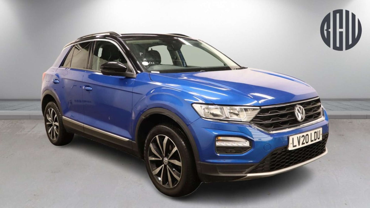 Used Volkswagen T-Roc 2020 for sale - 77072196: Photo 1