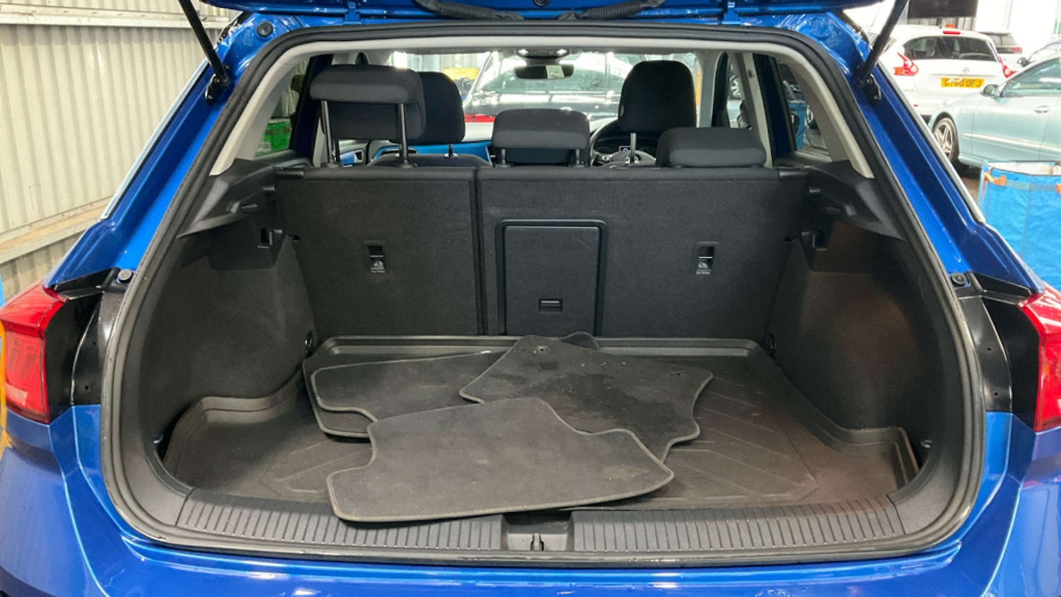 Used Volkswagen T-Roc 2020 for sale - 77072196: Photo 7