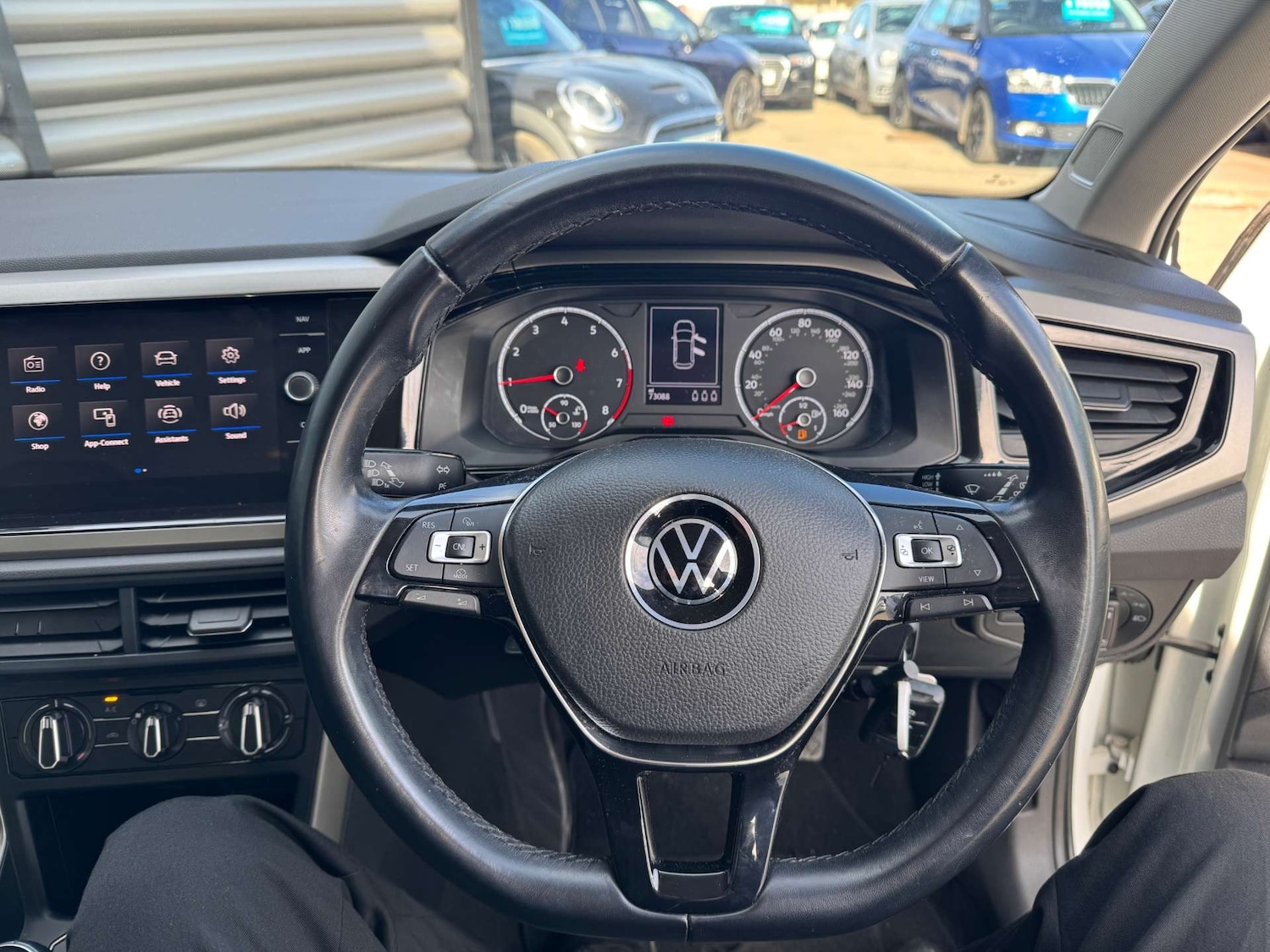 Used Volkswagen Polo 2021 for sale - 77578911: Photo 14