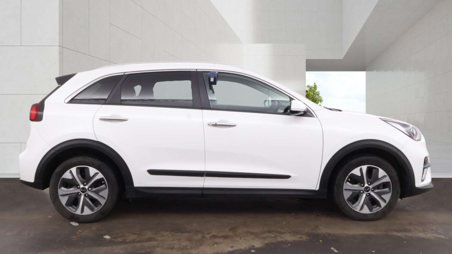 Used Kia Niro 2021 for sale - 78140814: Photo 3