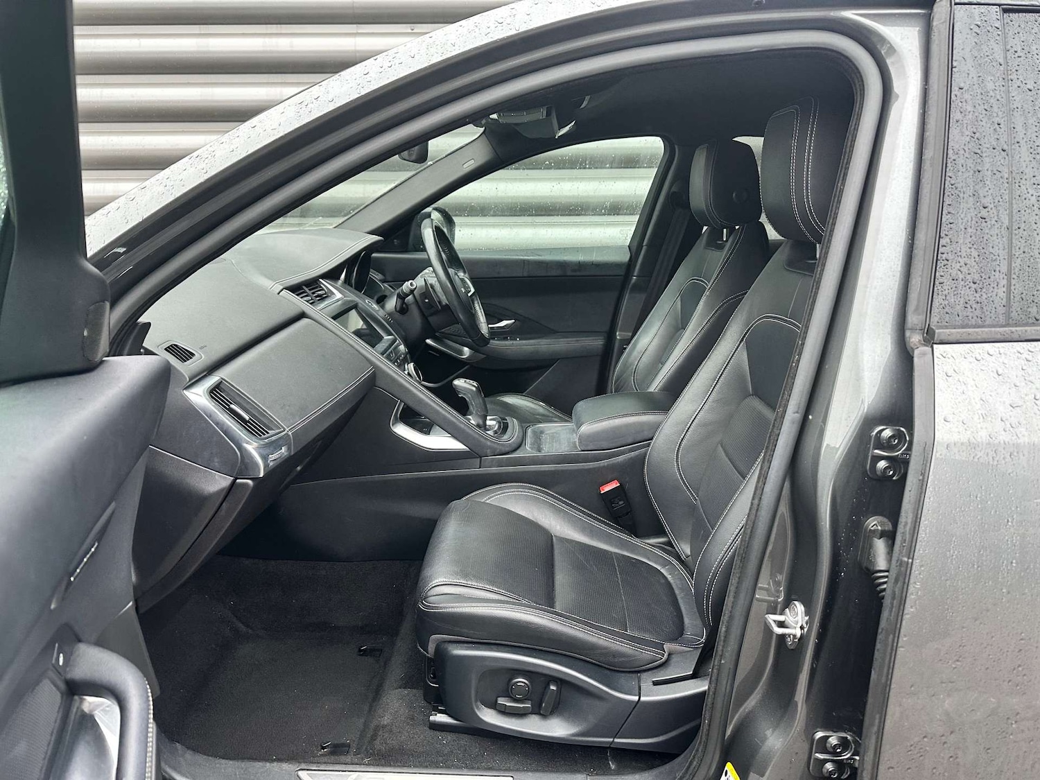 Used Jaguar E-Pace 2019 for sale - 77271563: Photo 14