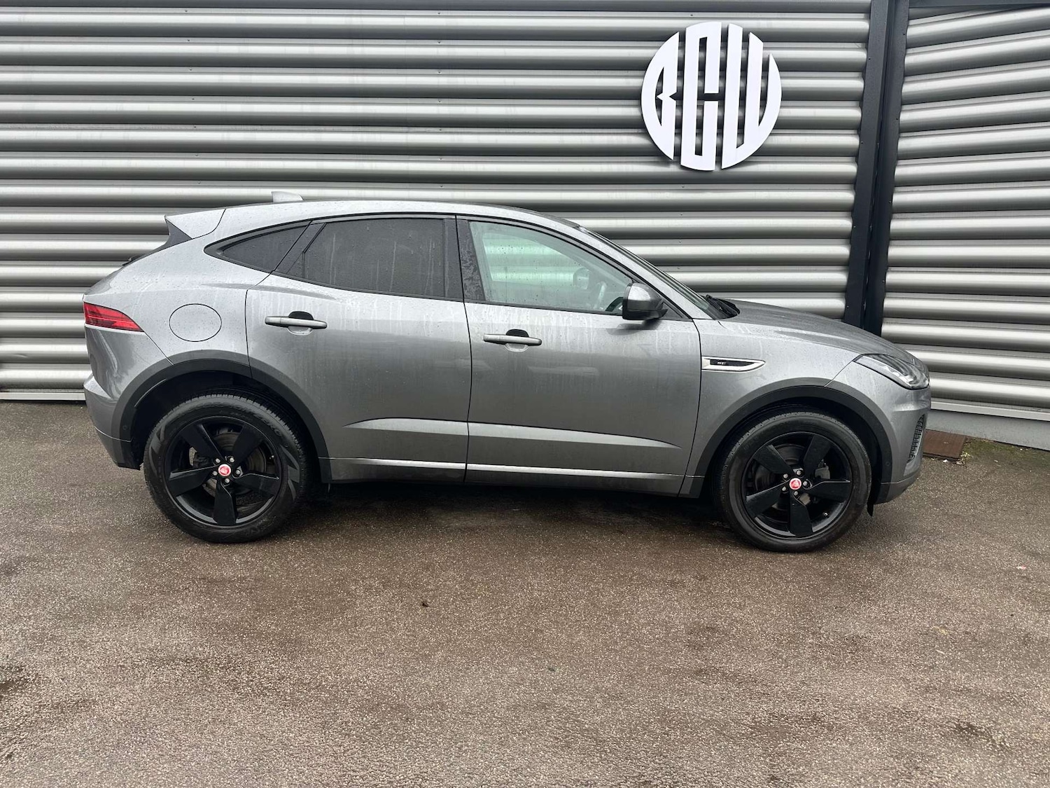 Used Jaguar E-Pace 2019 for sale - 77271563: Photo 2
