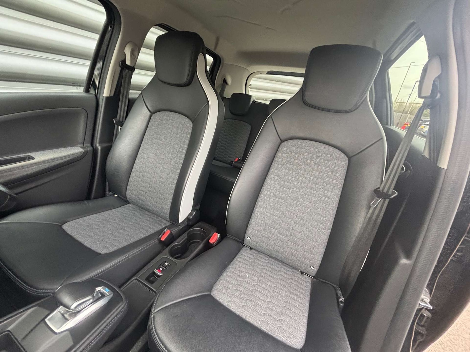 Used Renault Zoe 2022 for sale - 77896414: Photo 12