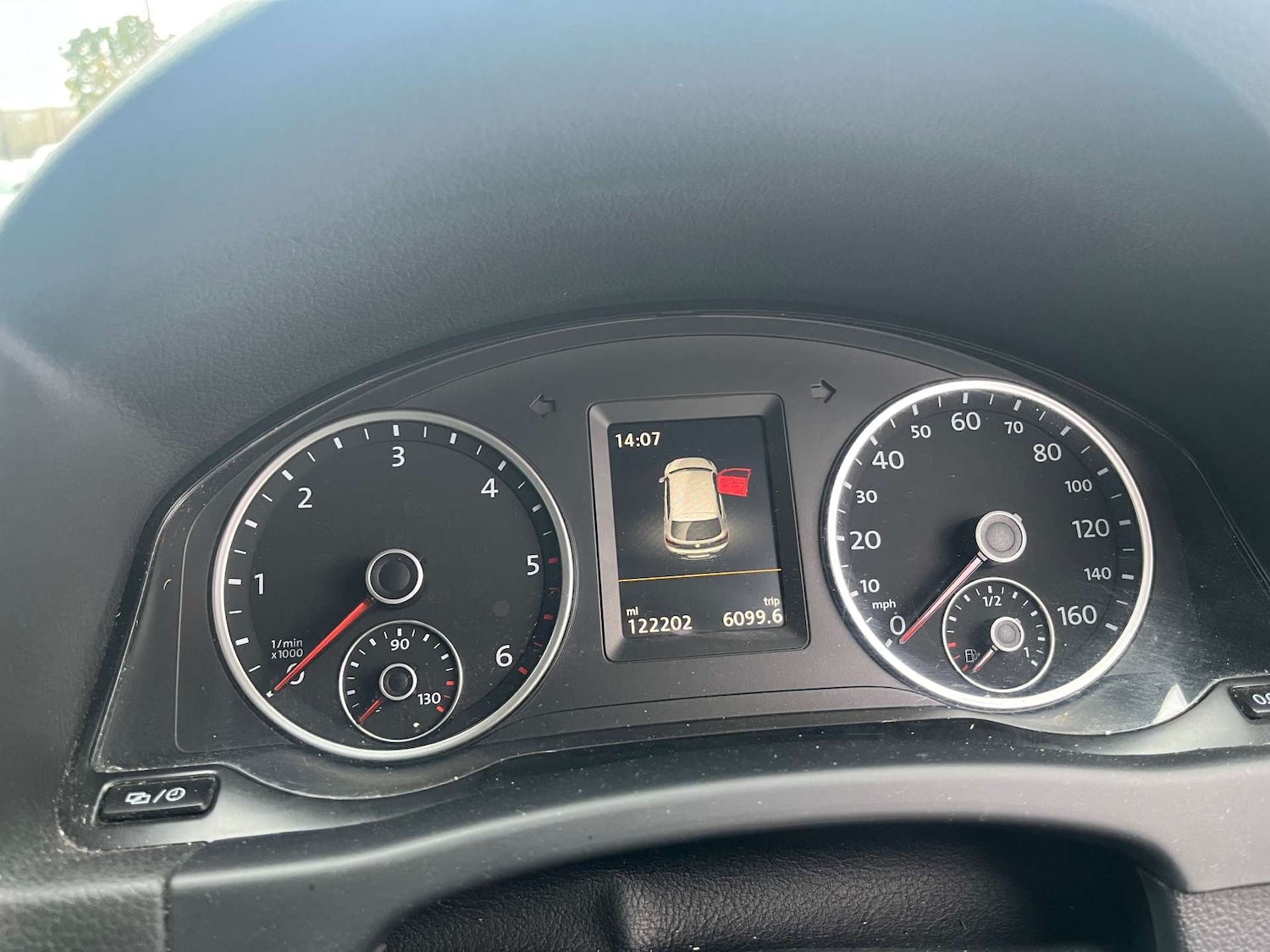 Used Volkswagen Tiguan 2016 for sale - 76526162: Photo 25