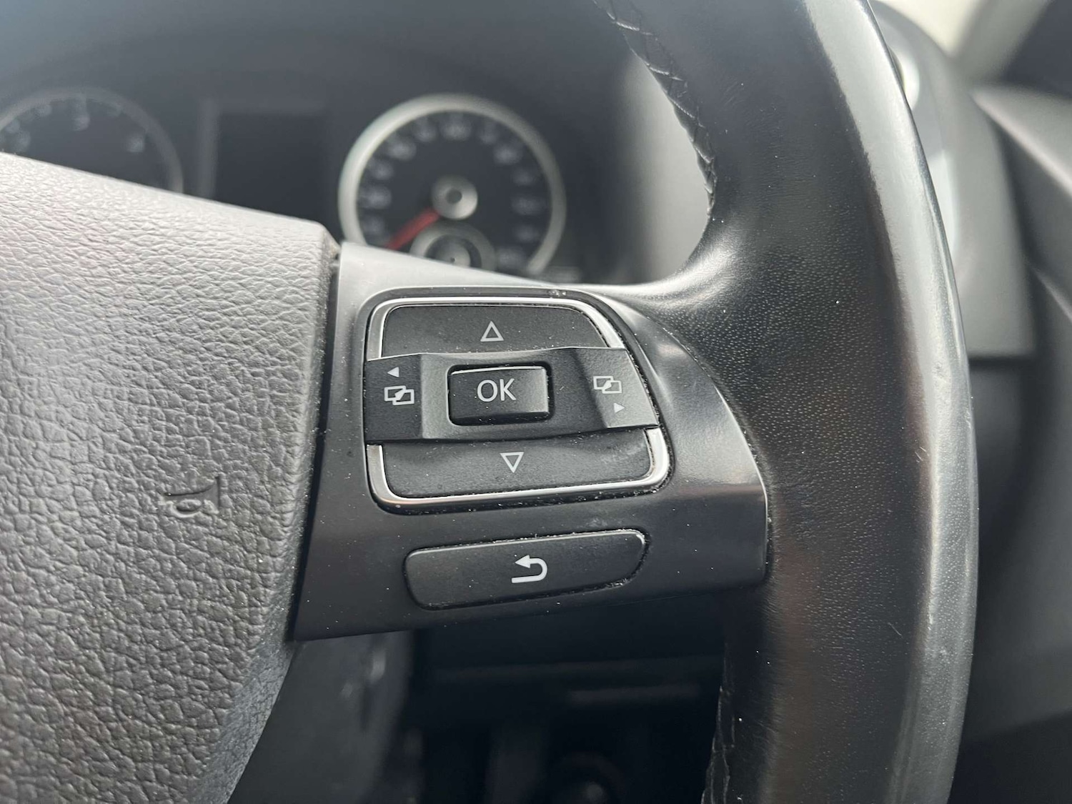 Used Volkswagen Tiguan 2016 for sale - 76526162: Photo 29