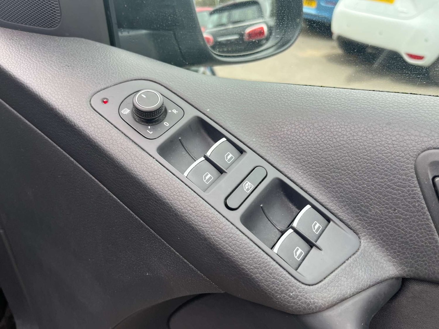 Used Volkswagen Tiguan 2016 for sale - 76526162: Photo 38