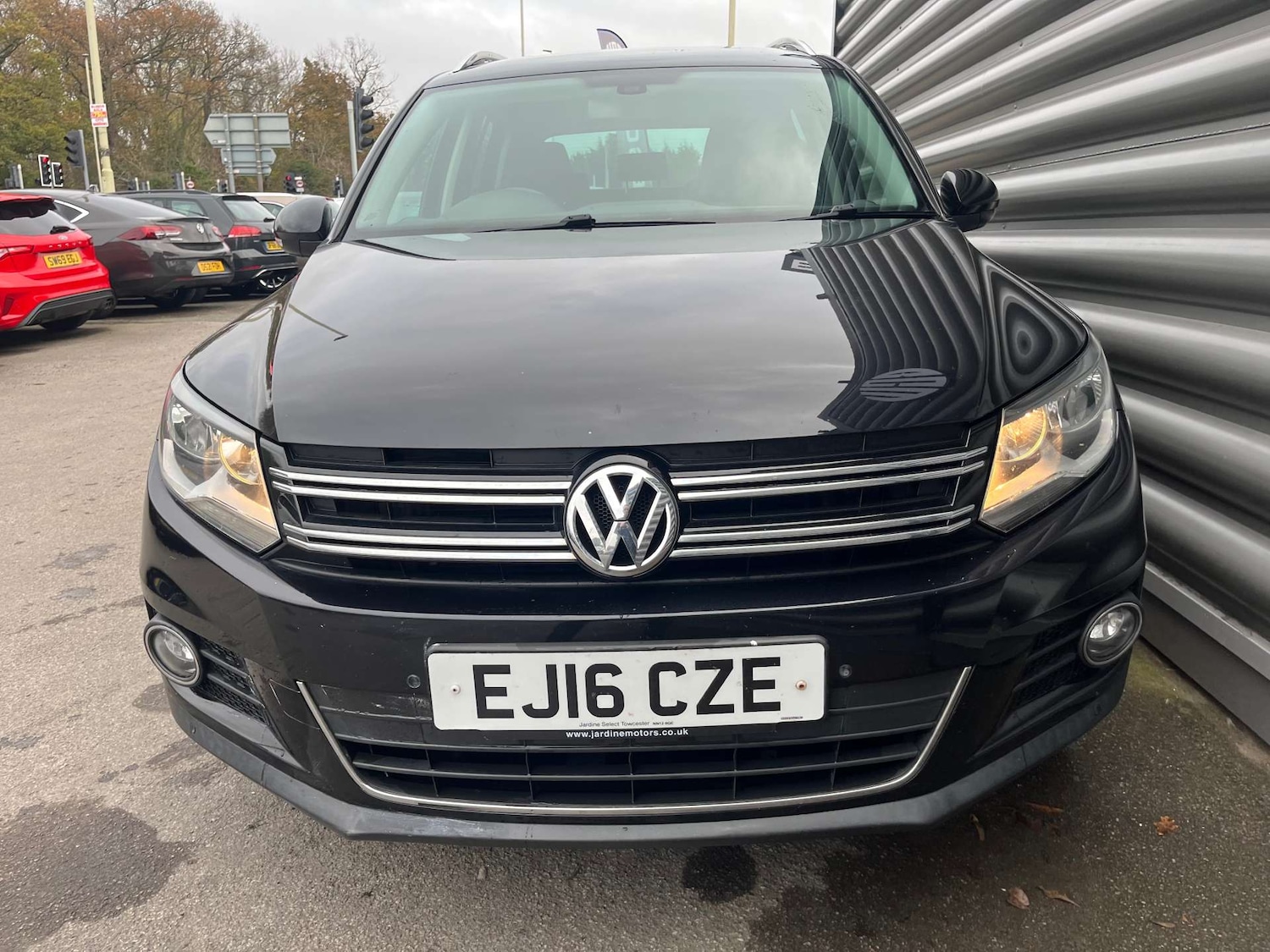 Used Volkswagen Tiguan 2016 for sale - 76526162: Photo 8