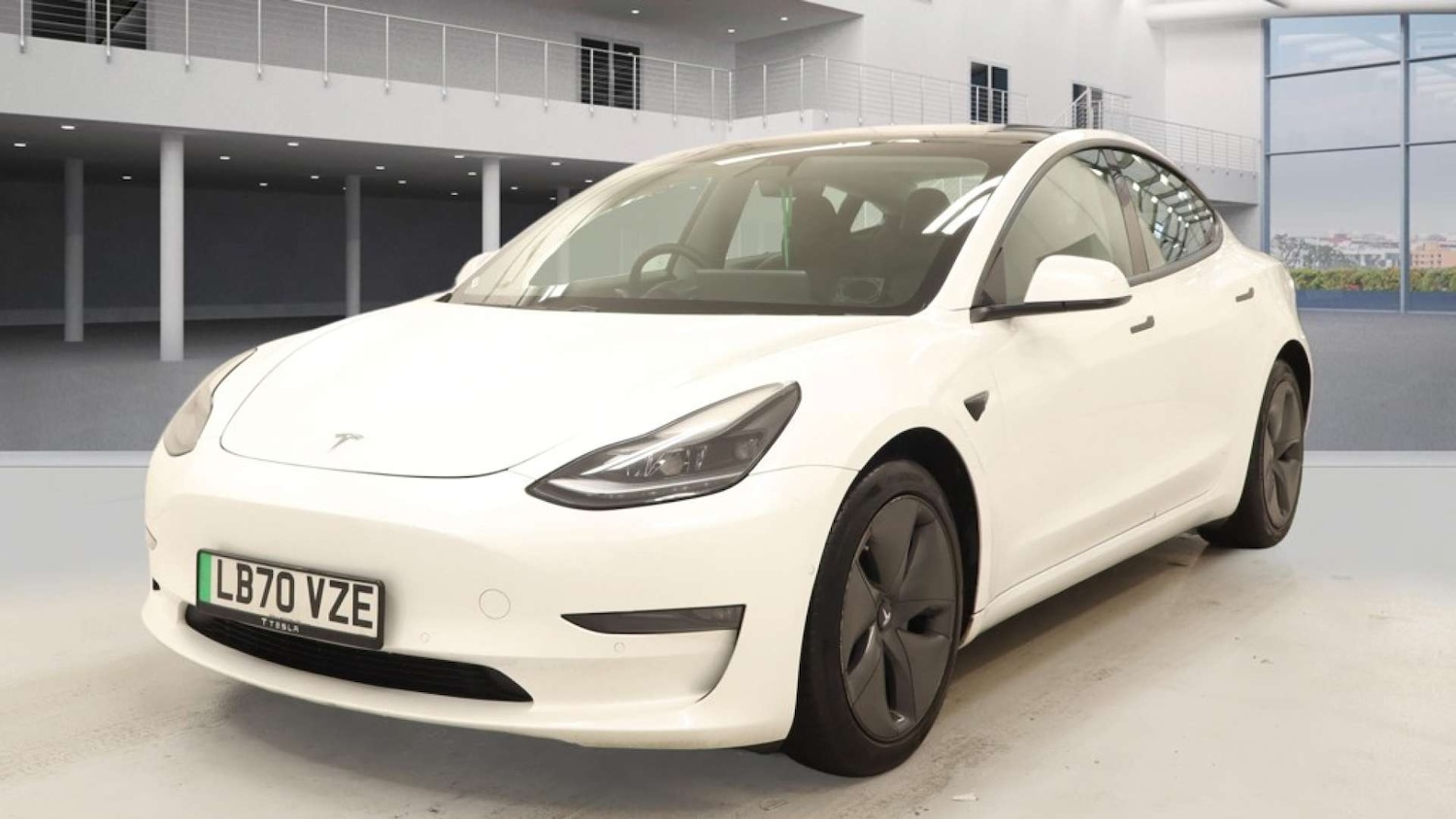 Used Tesla Model 3 2020 for sale - 77523271: Photo 2